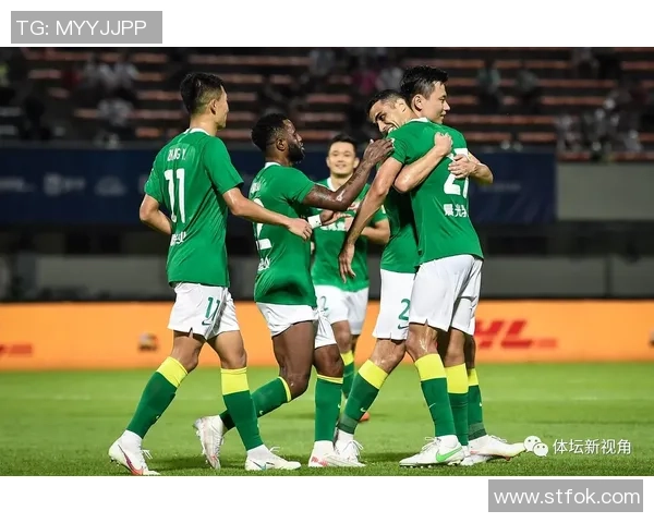 西安篮球队在世锦赛积分榜中以94分稳居第一展现强劲实力 西安篮球队在世锦赛积分榜中以94分稳居第一展现强劲实力