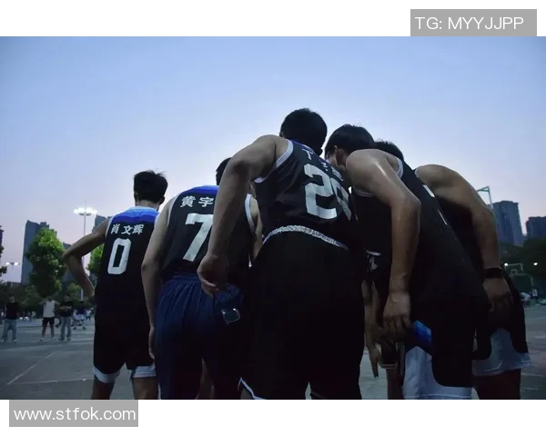 西安篮球队的崛起与发展探讨聚焦力量与团队精神