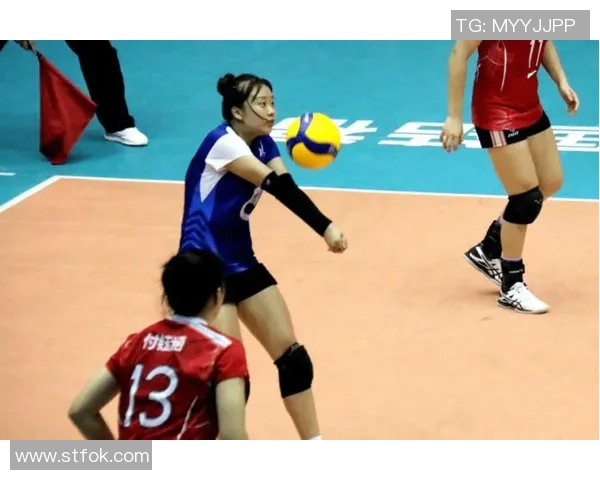 重庆排球队的节奏解析与发展趋势探讨 重庆排球队的节奏解析与发展趋势探讨